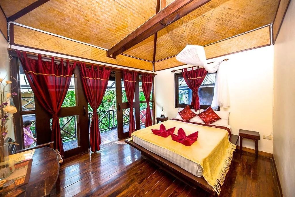 Fruit Tree Lodge Koh Lanta Inn
