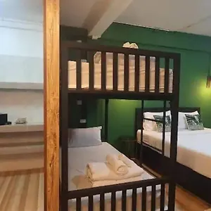  Hostel Ava Boutique Thailand